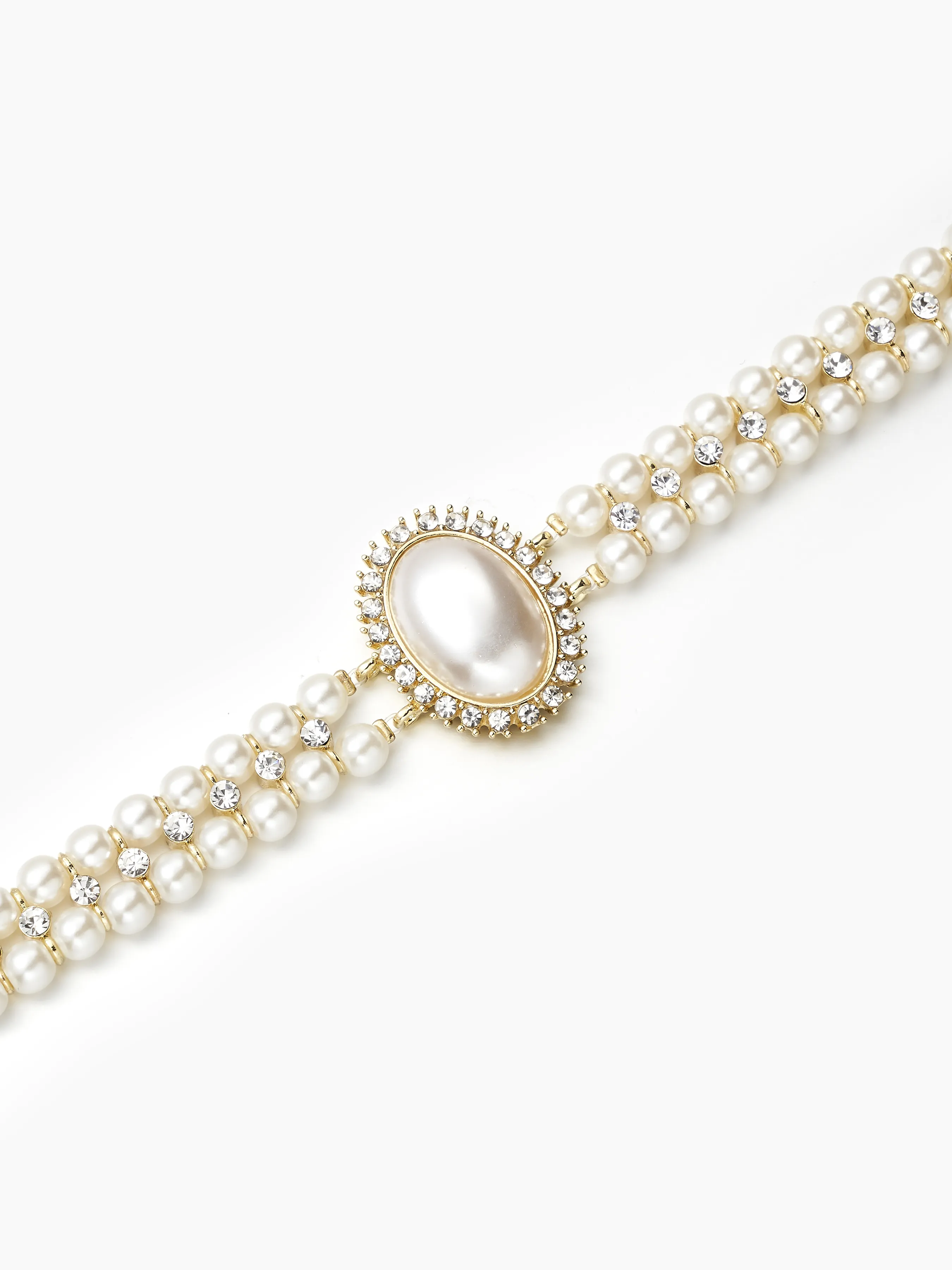 Collier ras-du-cou superposé décoré de fausses perles et de strass